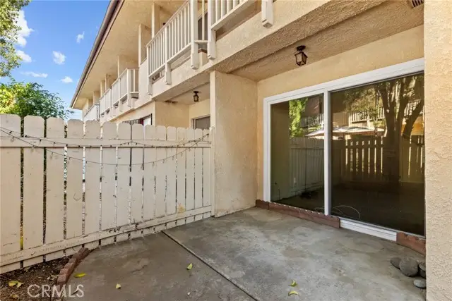8031 Canby Ave  #4, Reseda, CA 91335 - Image #2