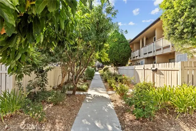 8031 Canby Ave  #4, Reseda, CA 91335 - Image #3