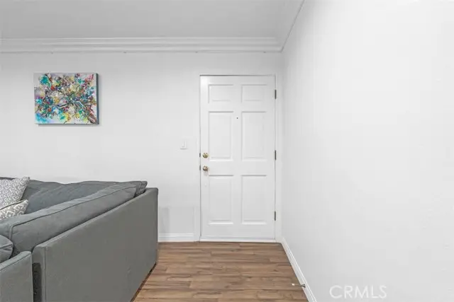 4140 Warner Boulevard  #208, Burbank, CA 91505 - Image #3