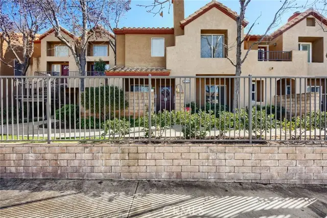 28146 Seco Canyon Road  #64, Saugus, CA 91390 - Image #2