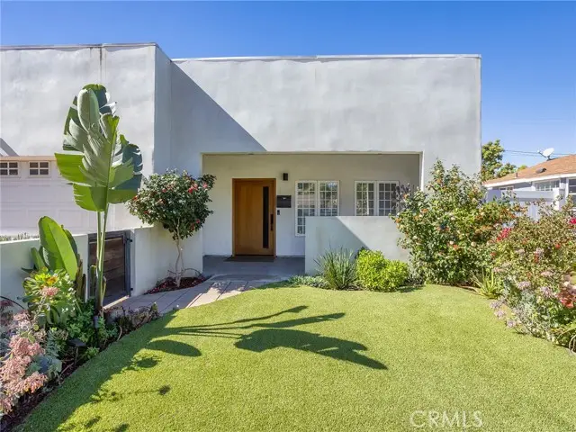 1033 Pass Avenue, Burbank, CA 91505 - #1