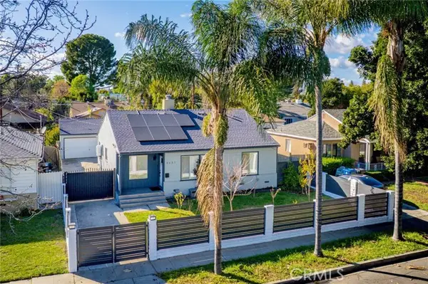 6637 Capps, Reseda, CA 91335