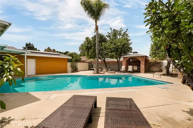 7647 Mason Avenue, Winnetka, CA 91306 - #1