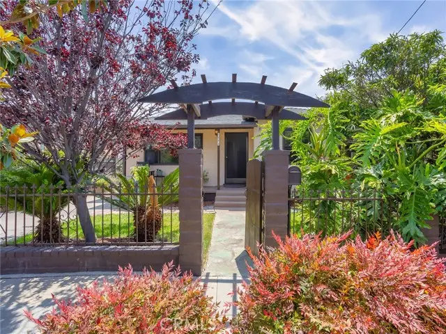 1004 Dexter Street, Los Angeles, CA 90042 - #2
