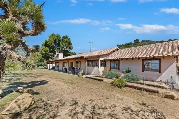 9060 Yucca Hills, Santa Clarita, CA 91390