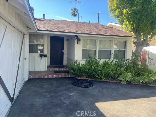 6947 Murietta Avenue, Van Nuys, CA 91405 - #2