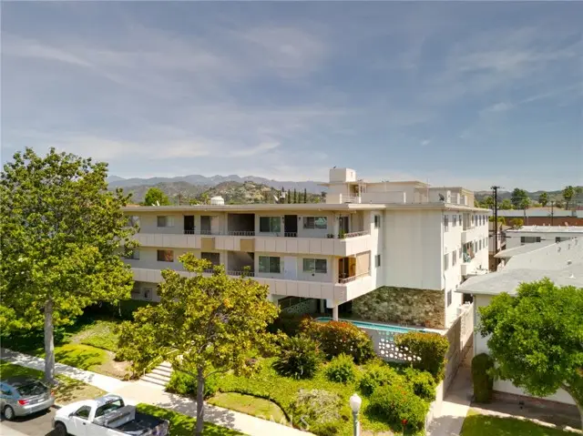 330 Howard Street  #108, Glendale, CA 91206 - #2