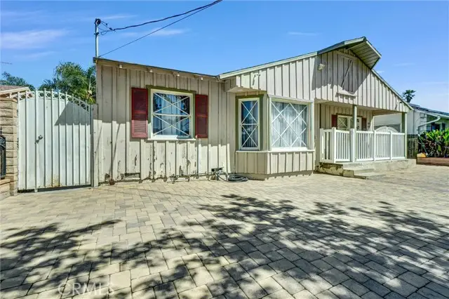 14359 Cohasset, Van Nuys, CA 91405 - #2