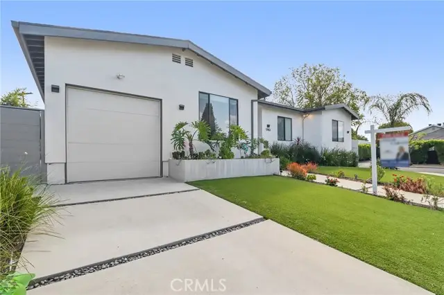 17812 Bromley Court, Encino, CA 91316 - #3