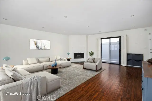 11100 Acama  #13, North Hollywood, CA 91602 - #1