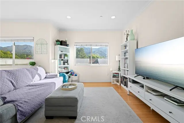 626 Orange Grove Avenue  #301, Burbank, CA 91501 - #2