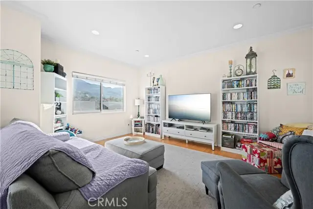 626 Orange Grove Avenue  #301, Burbank, CA 91501 - #3