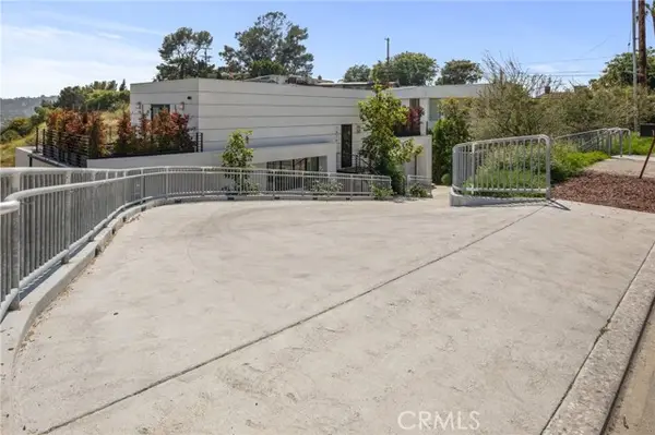 1479 Highgate, Los Angeles, CA 90042