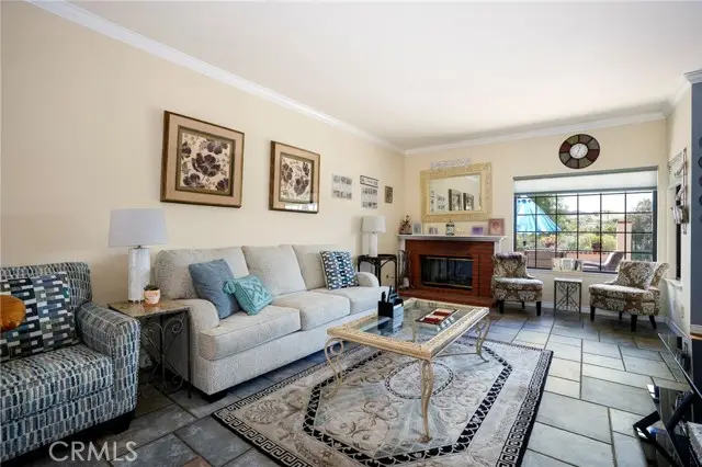 334 Country Club  #C, Simi Valley, CA 93065 - #3