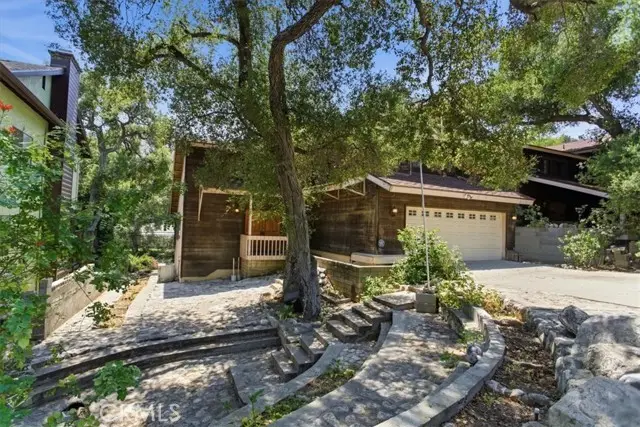 3810 Honolulu Avenue, La Crescenta, CA 91214 - #1
