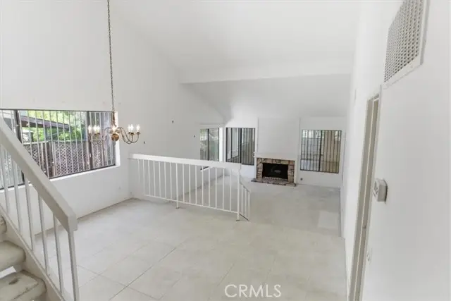 3810 Honolulu Avenue, La Crescenta, CA 91214 - #2