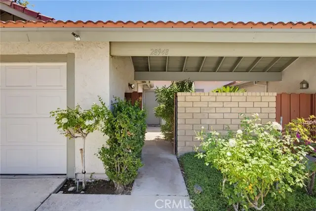 28948 Marilyn Drive, Canyon Country, CA 91387 - #2
