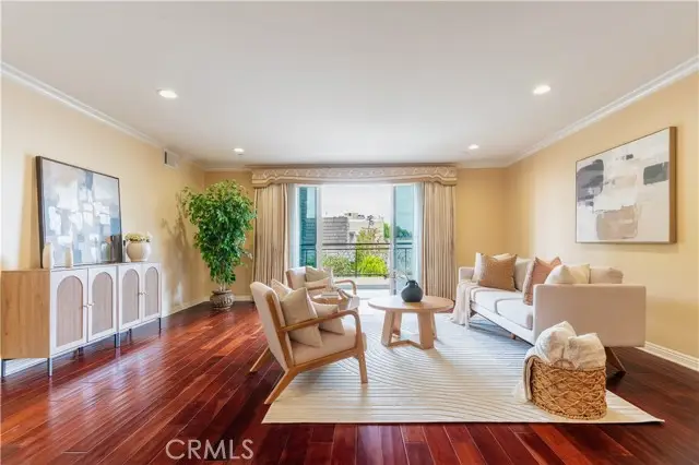 4533 Vista Del Monte Avenue  #201, Sherman Oaks, CA 91403 - #2