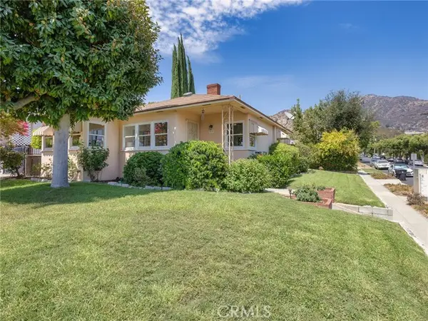 524 Bel Aire Drive, Burbank, CA 91501