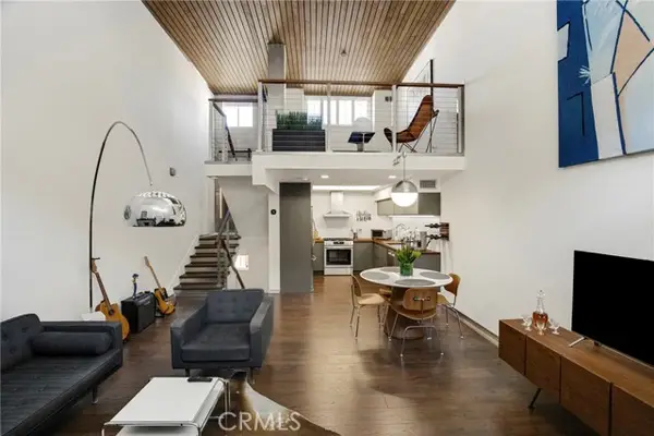 10926 Bluffside Drive  #35, Studio City, CA 91604