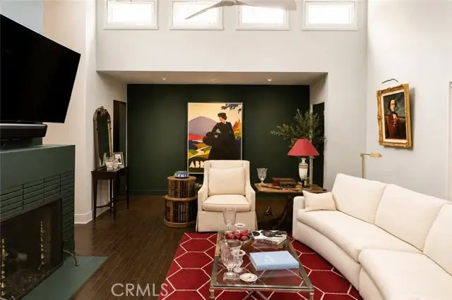 2050 Sanborn, Los Angeles, CA 90027 - #2
