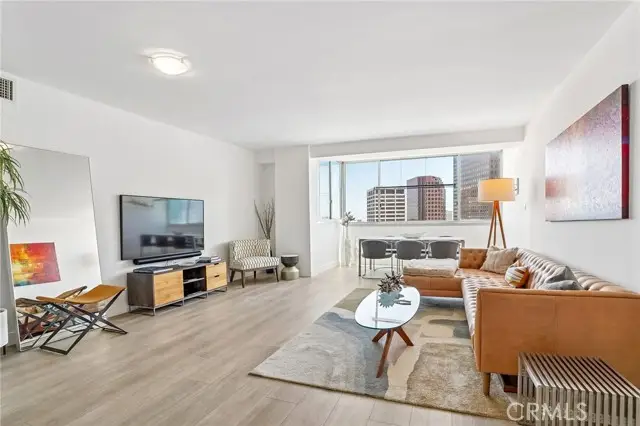 969 Hilgard Avenue  #907, Los Angeles, CA 90024 - #2