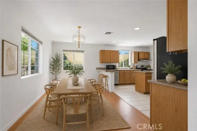 8747 Stansbury Avenue, Panorama City, CA 91402 - #3