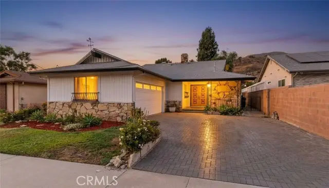 8127 Grove Street, Sunland, CA 91040 - #1