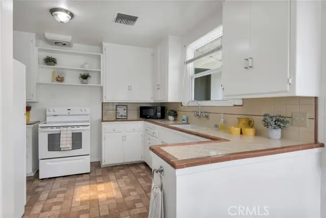 400 University Avenue, Burbank, CA 91504 - #3