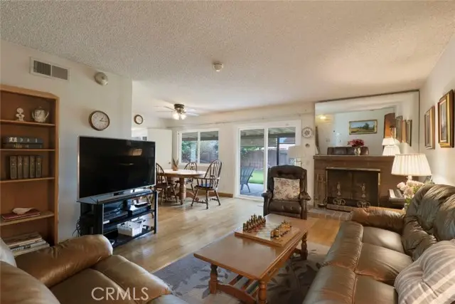 831 Redlen Avenue, Whittier, CA 90601 - #2