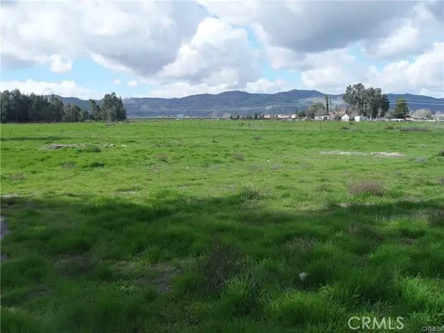 1545 Ramona Boulevard, San Jacinto, CA 92583 - #1