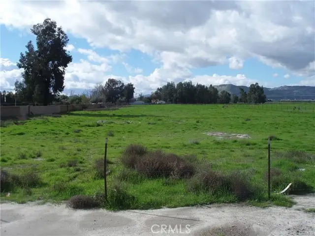1545 Ramona Boulevard, San Jacinto, CA 92583 - #2