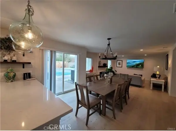 913 Clemensen Avenue, Santa Ana, CA 92705