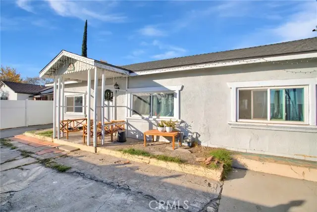 26472 Western Avenue, Highland, CA 92346 - #1