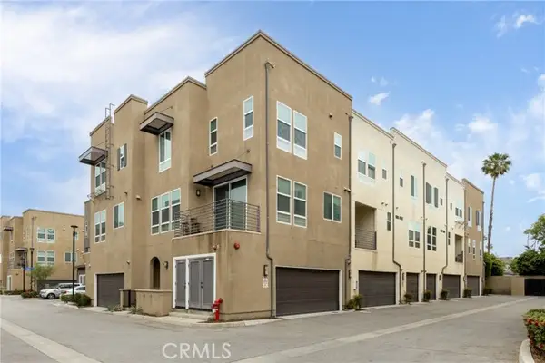 495 Andrew Drive  #G, Azusa, CA 91702