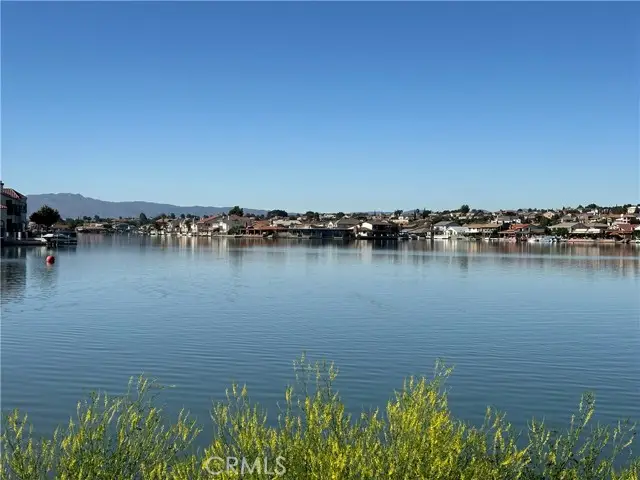 18055 Lakeview Drive, Victorville, CA 92395 - #1