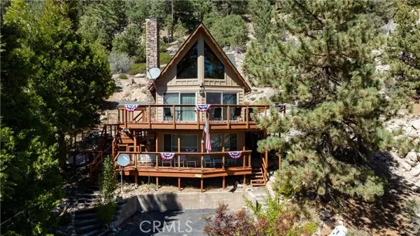 38532 Shore Drive, Fawnskin, CA 92333