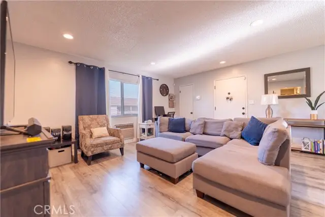 7260 Richfield Street  #318, Paramount, CA 90723 - Image #2