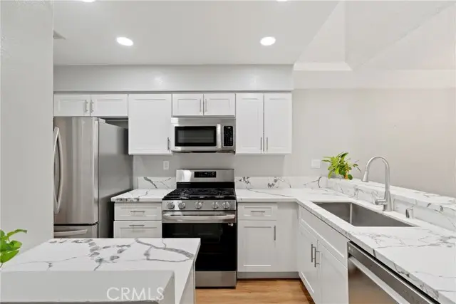 1054 Seco Street  #205, Pasadena, CA 91103 - Image #1