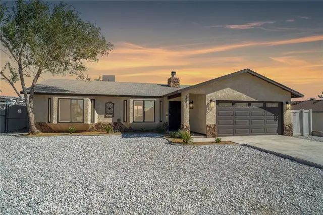 16011 Coronado, Victorville, CA 92394 - #1