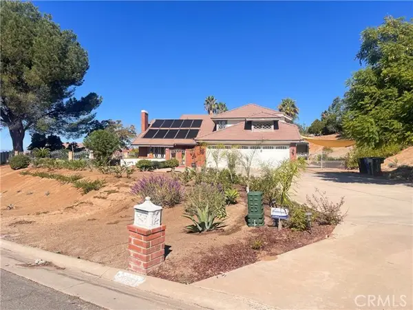 7158 Golden Vale, Riverside, CA 92506