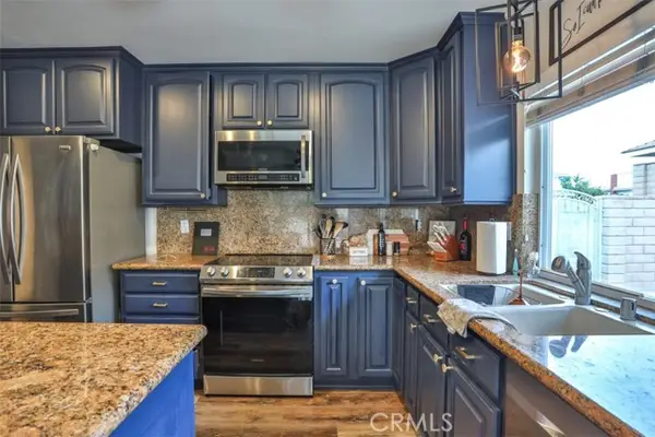 1476 Fernando, Upland, CA 91786