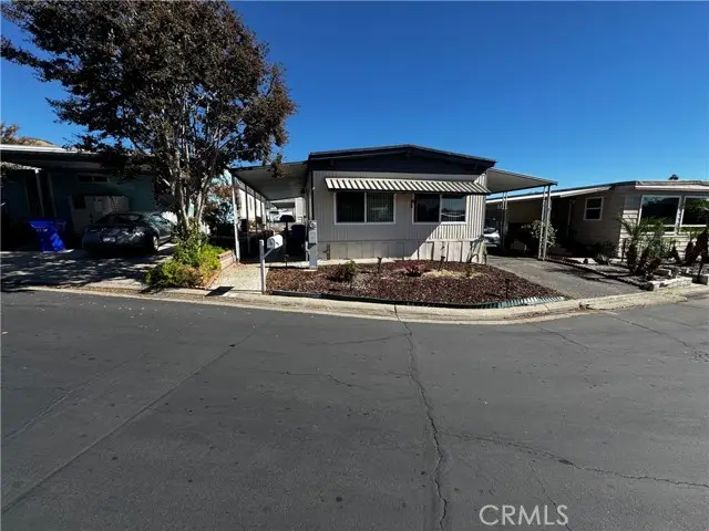 2692 Highland Avenue  #8, Highland, CA 92346 - #2