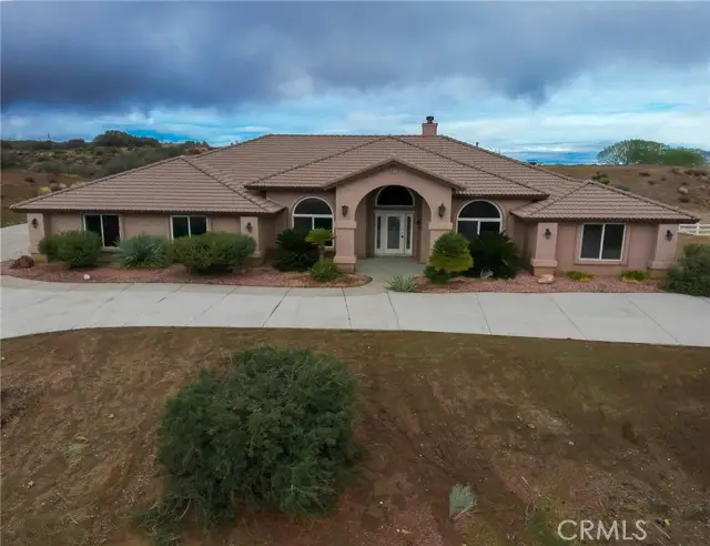 10282 Farmington, Hesperia, CA 92344 - #1