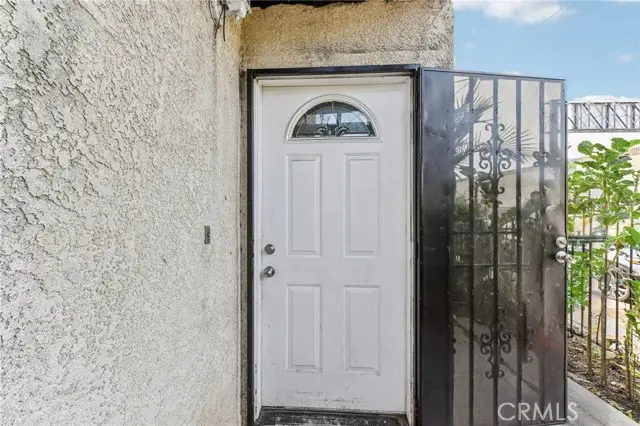 342 56th, Los Angeles, CA 90037 - Image #3