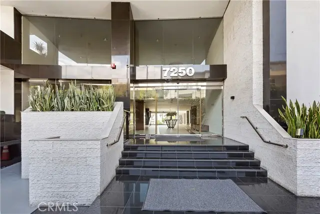 7250 Franklin Avenue  #506, Los Angeles, CA 90046 - Image #3