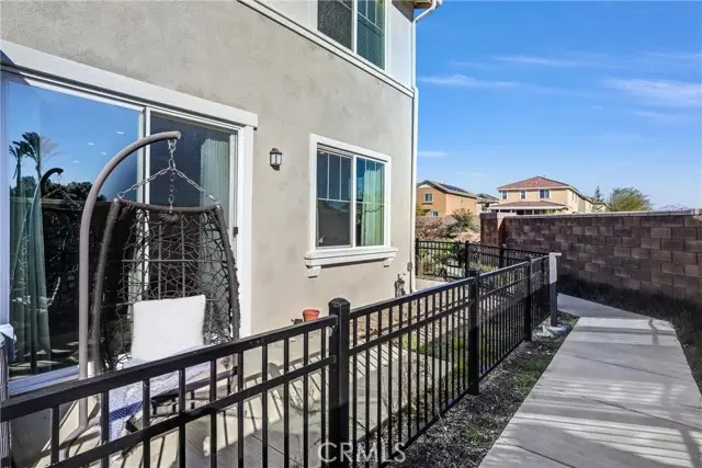 16681 Wyndham Lane  #8, Fontana, CA 92336 - Image #3