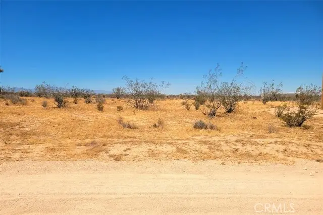 38 Japatul Rd, Apple Valley, CA 92307 - Image #3