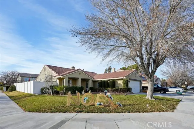 44731 Ravencrest, Lancaster, CA 93536 - Image #1