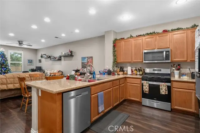 15723 Parkhouse, Fontana, CA 92336 - #3